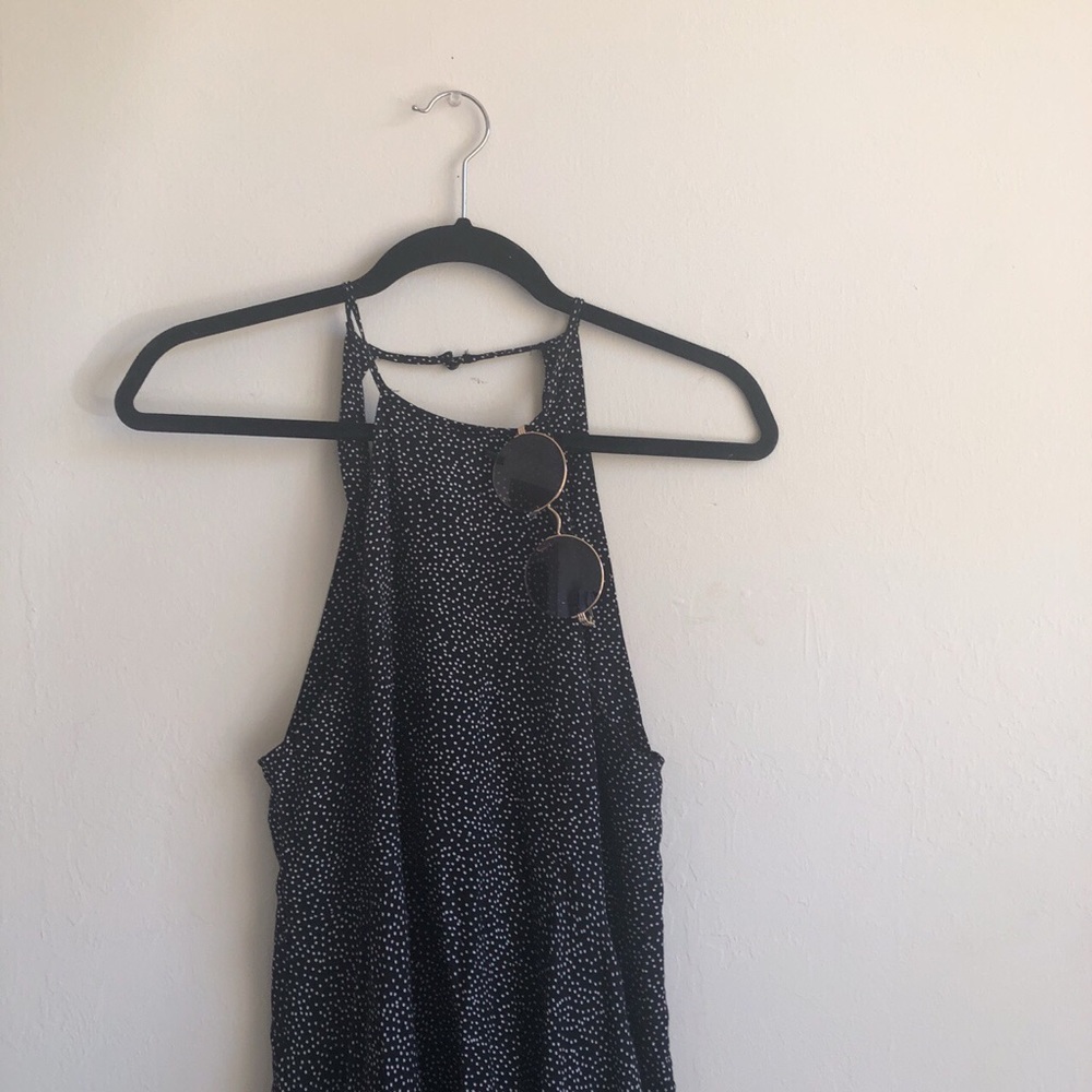 ✨ Halter polka dot dress ✨